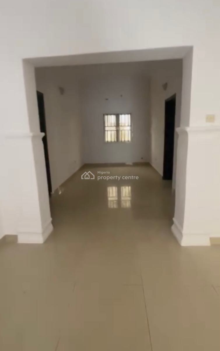 Newly Renovated 3bedroom Apartment Ground Floor, Ikate Lekki Lagos, Lekki, Lagos, Flat / Apartment for Rent