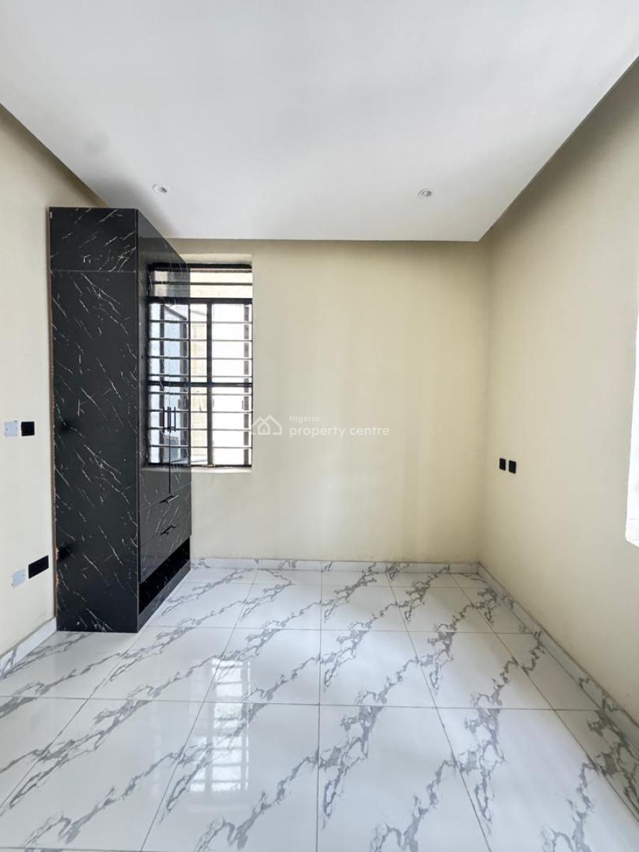 3 Bedroom Apartment with Bq, Lekki Phase 1, Lekki, Lagos, Flat / Apartment for Sale
