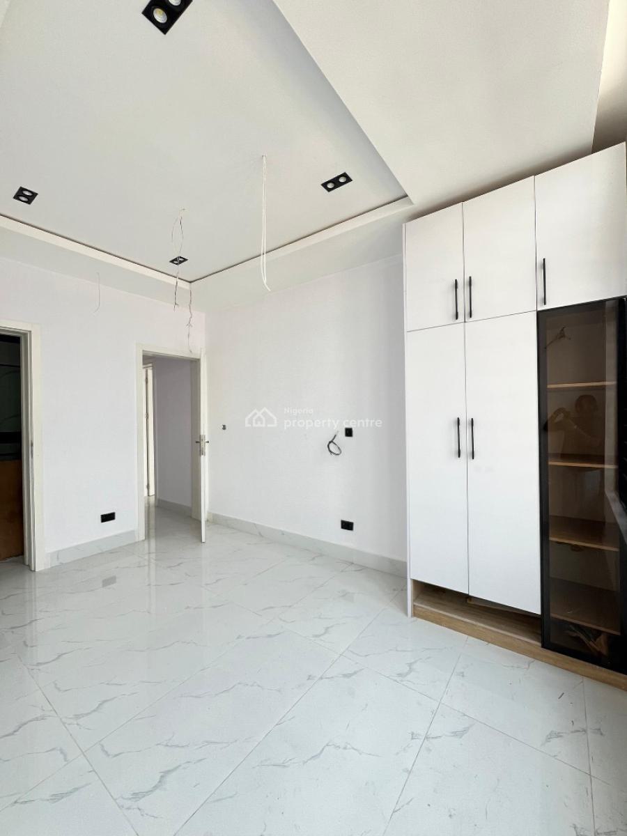 Newly Finished 2 Bedroom Apartment with Elevator, Lekki Phase 1, Lekki, Lagos, Flat / Apartment for Sale