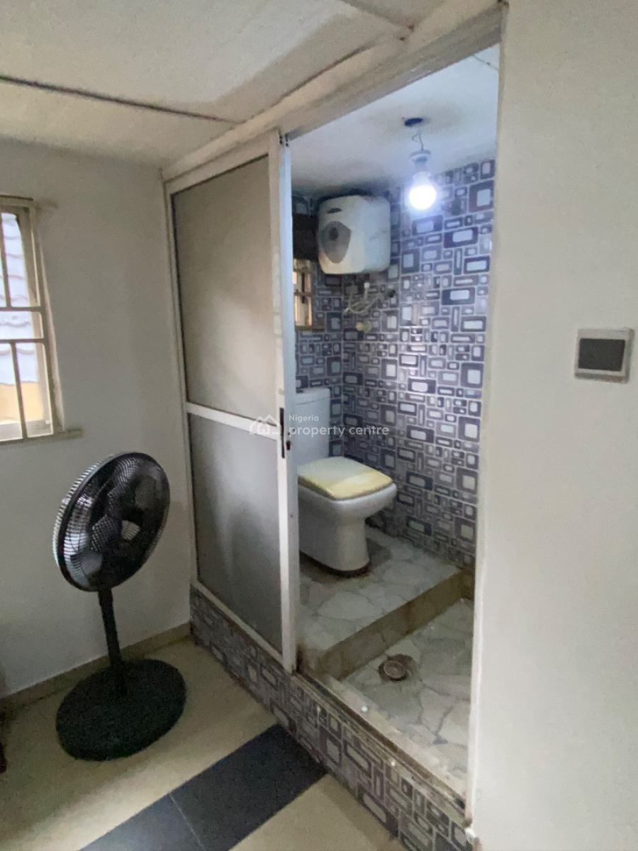 Serviced One-room Self Contained for Female Only, 6 Alaka Street, Abule Ijesha Off Fola Agoro, Yaba Lagos, Abule Ijesha, Yaba, Lagos, Self Contain (single Rooms) for Rent