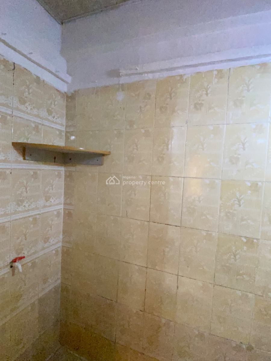 Serviced One-room Self Contained for Female Only, 6 Alaka Street, Abule Ijesha Off Fola Agoro, Yaba Lagos, Abule Ijesha, Yaba, Lagos, Self Contain (single Rooms) for Rent