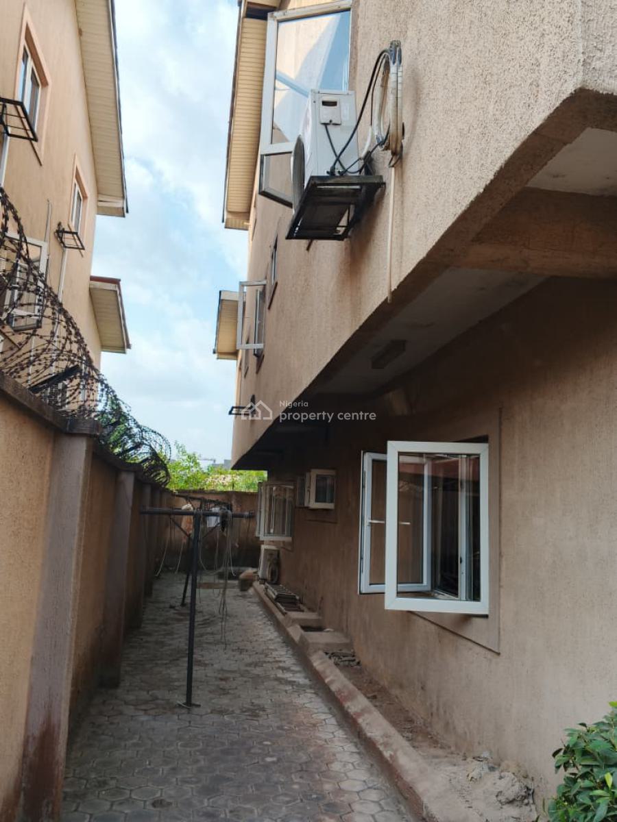 Fully Furnished 5 Bedroom Detached Duplex with Bqs, Off Oba Akinjobi Street, Ikeja Gra, Ikeja, Lagos, Detached Duplex for Rent