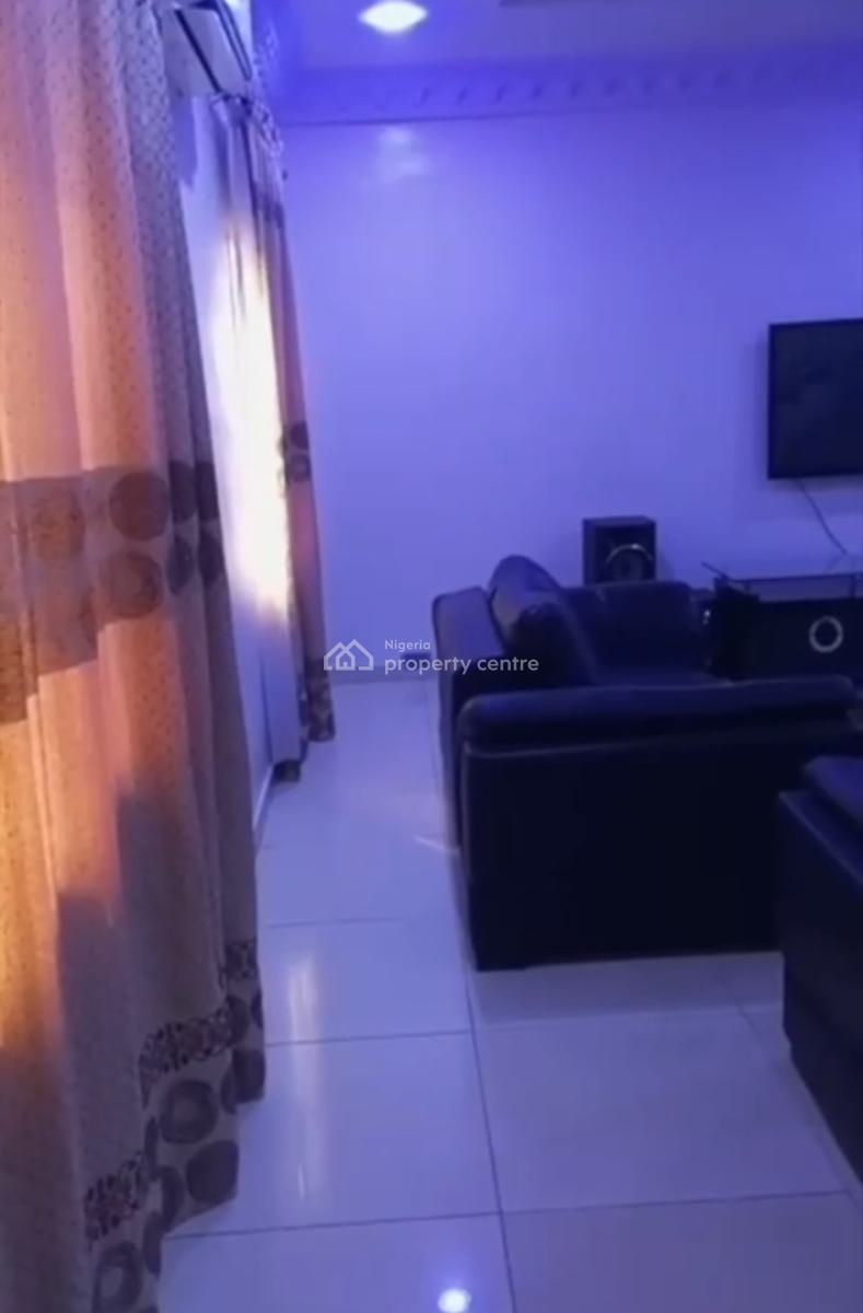 Distress Fully Furnished 4 Bedrooms Terrace Duplex with a Boys Quarte, Off Chevron Drive, Lekki, Lagos, Terraced Duplex for Sale