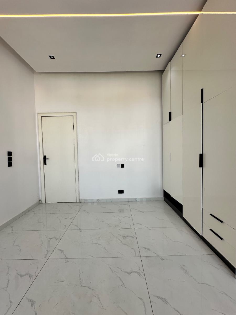 *elegantly Built 5 Bedroom Detached Duplex with Bq and Swimming Pool, Vgc, Lekki, Lagos, Semi-detached Duplex for Sale