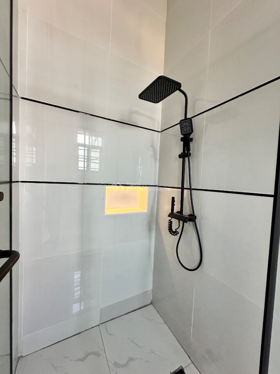 *elegantly Built 5 Bedroom Detached Duplex with Bq and Swimming Pool, Vgc, Lekki, Lagos, Semi-detached Duplex for Sale