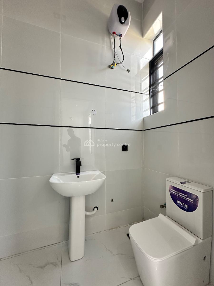 *elegantly Built 5 Bedroom Detached Duplex with Bq and Swimming Pool, Vgc, Lekki, Lagos, Semi-detached Duplex for Sale