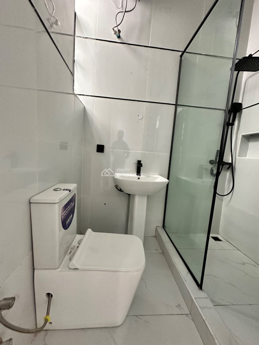 *elegantly Built 5 Bedroom Detached Duplex with Bq and Swimming Pool, Vgc, Lekki, Lagos, Semi-detached Duplex for Sale