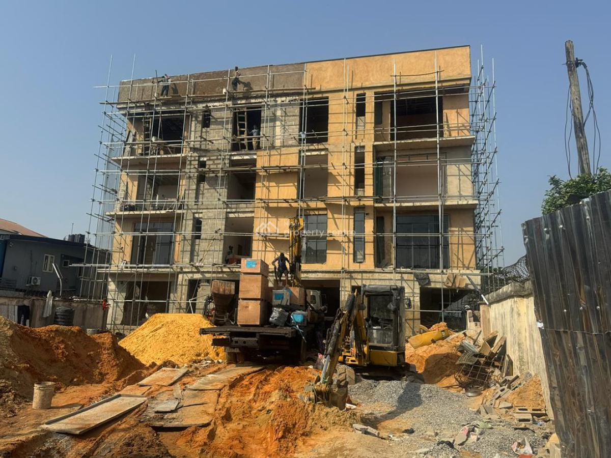 3 Bedroom Apartment with Execellent Facilities., Oduduwa Crescent, Ikeja Gra, Ikeja, Lagos, Flat / Apartment for Sale