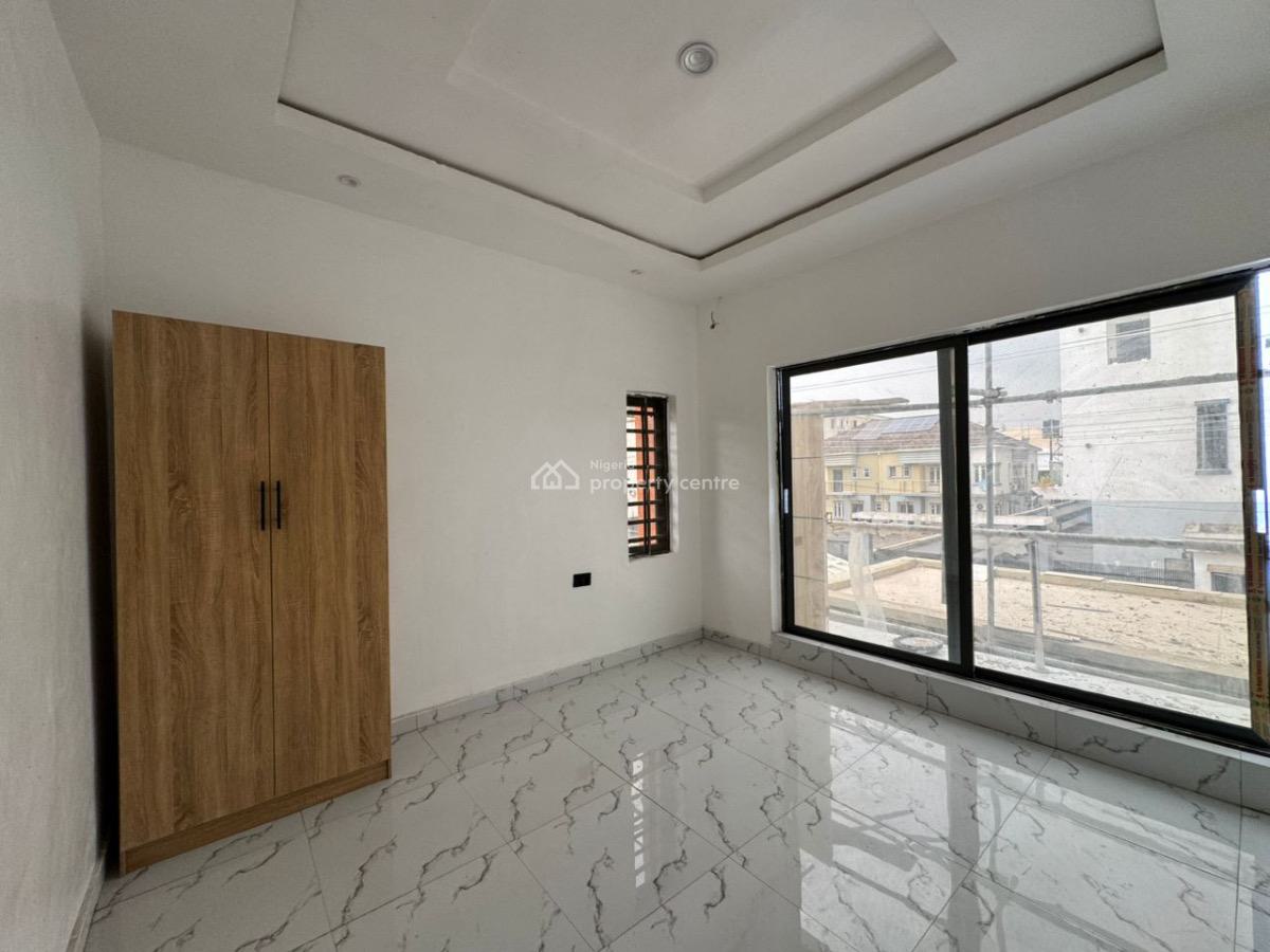 Newly Built 2 Bedroom Apartment, Ologolo, Lekki, Lagos, Flat / Apartment for Rent