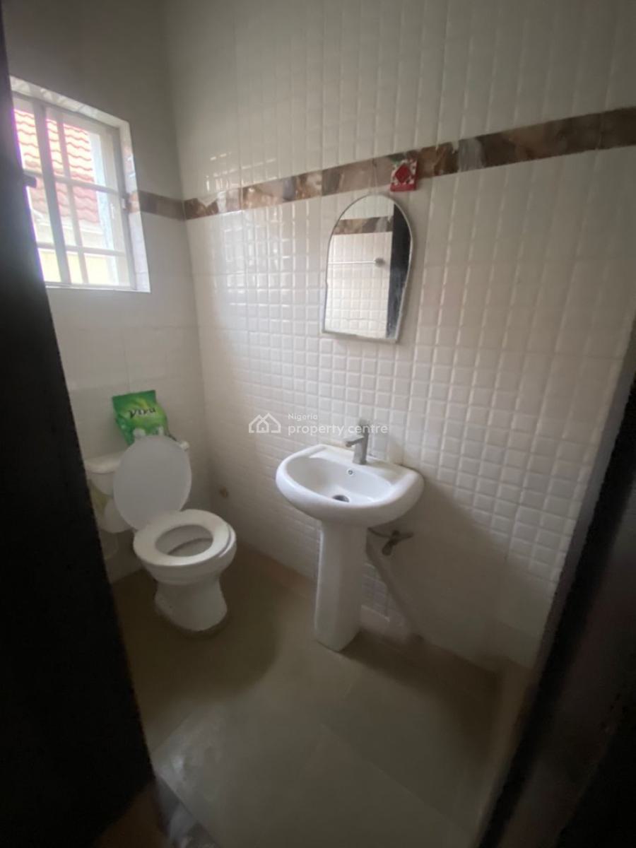 Neatly and Spacious 3bedroom Inside an Estate, Osapa London Estate, Osapa, Lekki, Lagos, Flat / Apartment for Rent