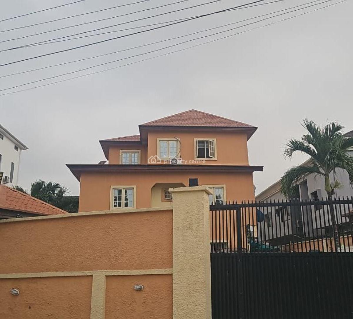 4 Bedroom Duplex, Off Admiralty Way, Lekki Phase 1, Lekki, Lagos, Semi-detached Duplex for Sale