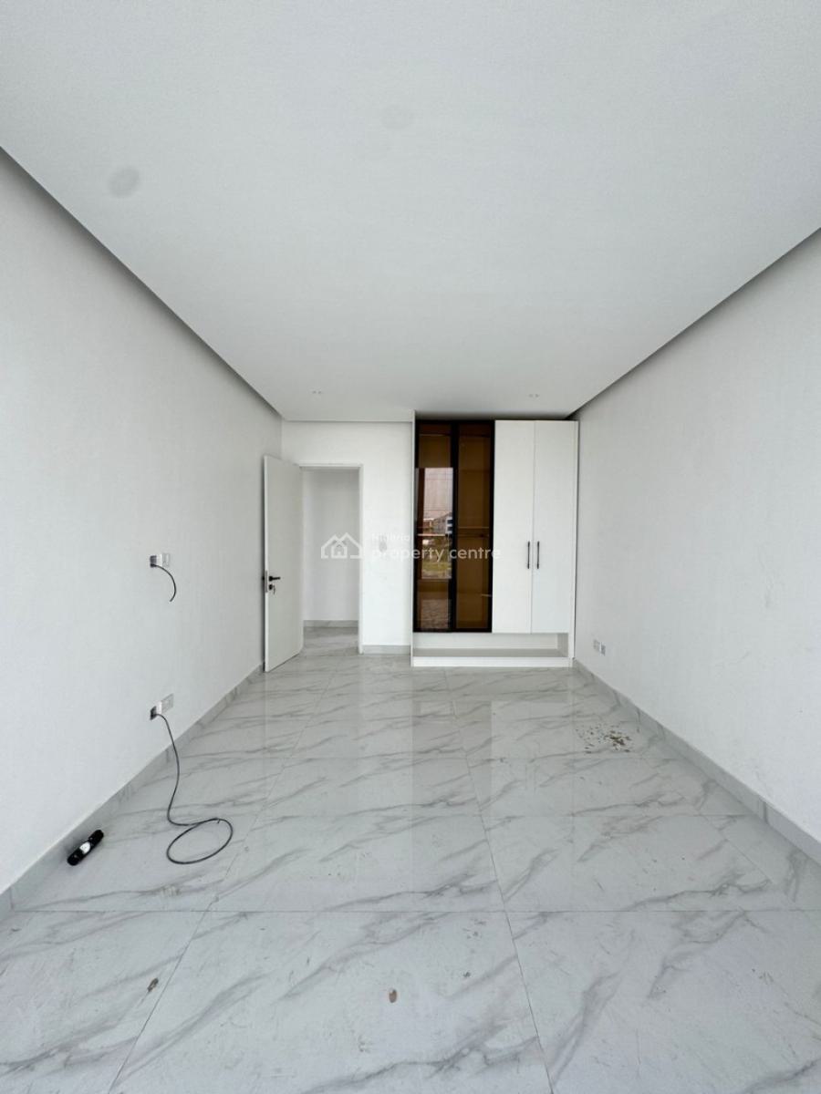 2 Bedroom Apartments, Lekki Phase 1, Lekki, Lagos, Flat / Apartment for Sale