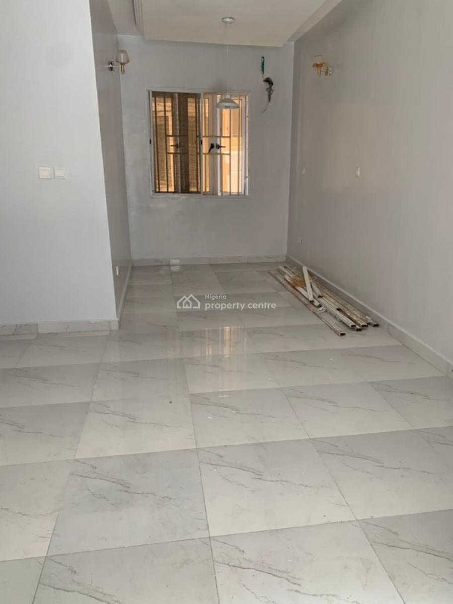 Newley Built 8 Units of 2 Bedroom Flats and 2 Units of 3 Bedroom Penthouse, Off Omorinre Johnson, Lekki Phase 1, Lekki, Lagos, Flat / Apartment for Sale