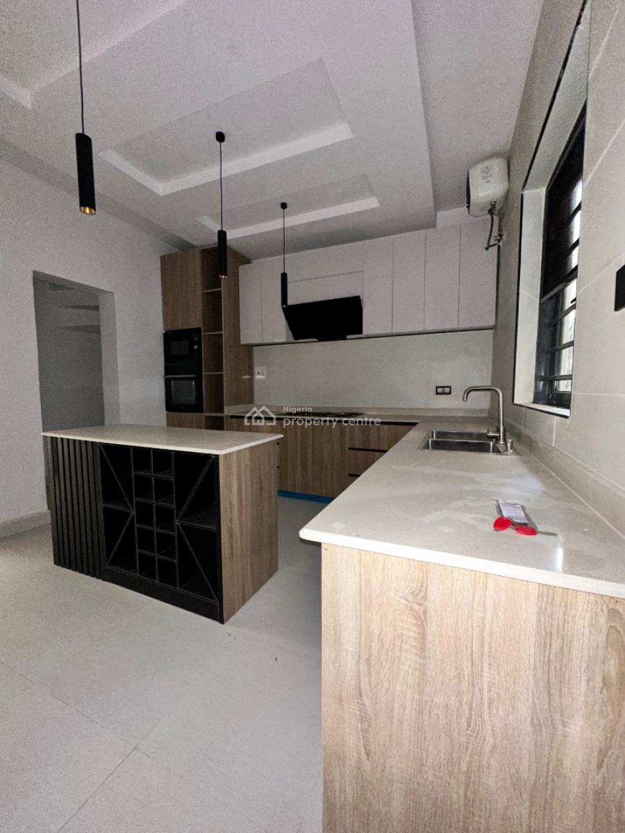 Neatly Built 4 Bedroom Semi Detached Duplex with Bq, Vgc, Lekki, Lagos, Semi-detached Duplex for Sale