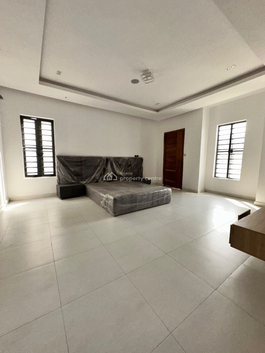 Neatly Built 4 Bedroom Semi Detached Duplex with Bq, Vgc, Lekki, Lagos, Semi-detached Duplex for Sale