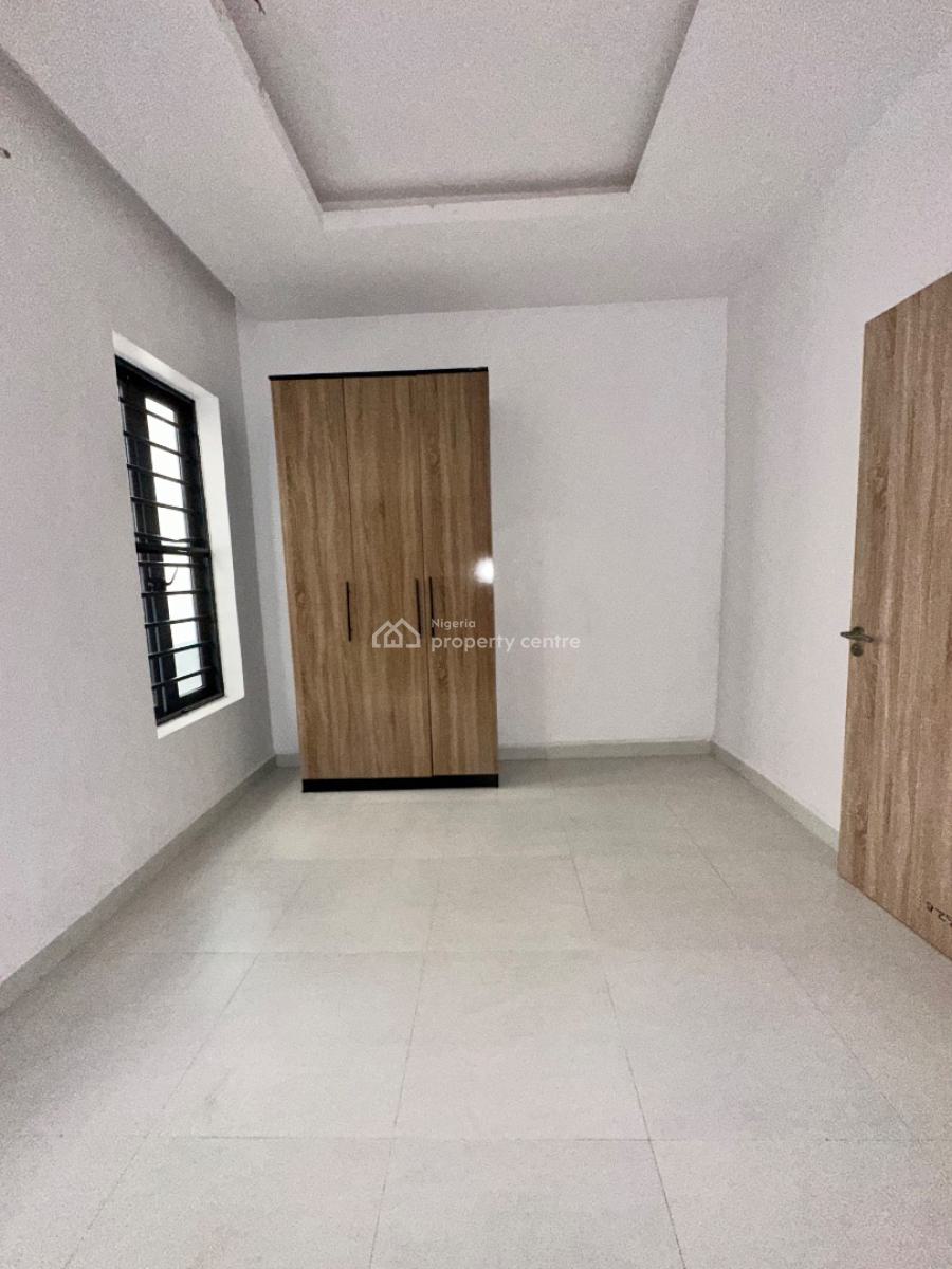 Neatly Built 4 Bedroom Semi Detached Duplex with Bq, Vgc, Lekki, Lagos, Semi-detached Duplex for Sale