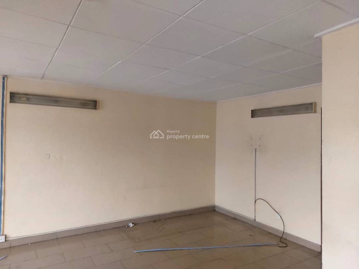 5 Bedroom Detached Corner Piece House, Coker Road, Ilupeju, Lagos, Detached Duplex for Rent