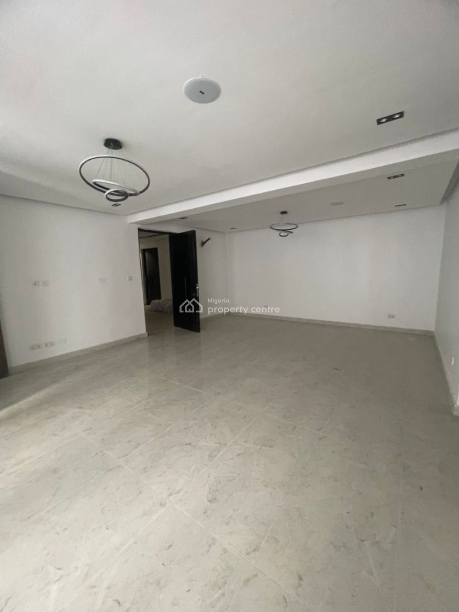 2 Bedroom Apartment with Elevator, Ilasan, Lekki, Lagos, Flat / Apartment for Sale