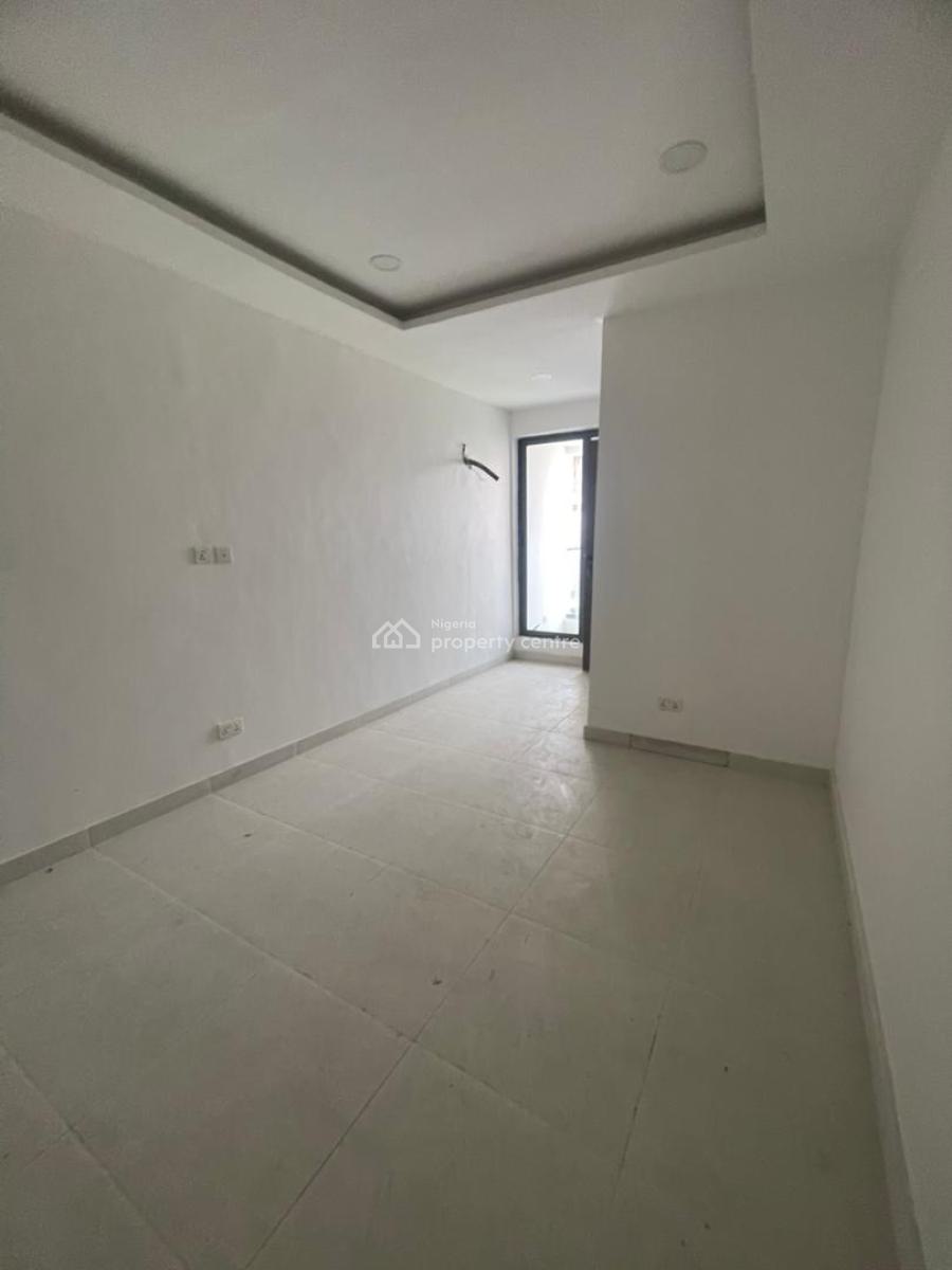 2 Bedroom Apartment with Elevator, Ilasan, Lekki, Lagos, Flat / Apartment for Sale