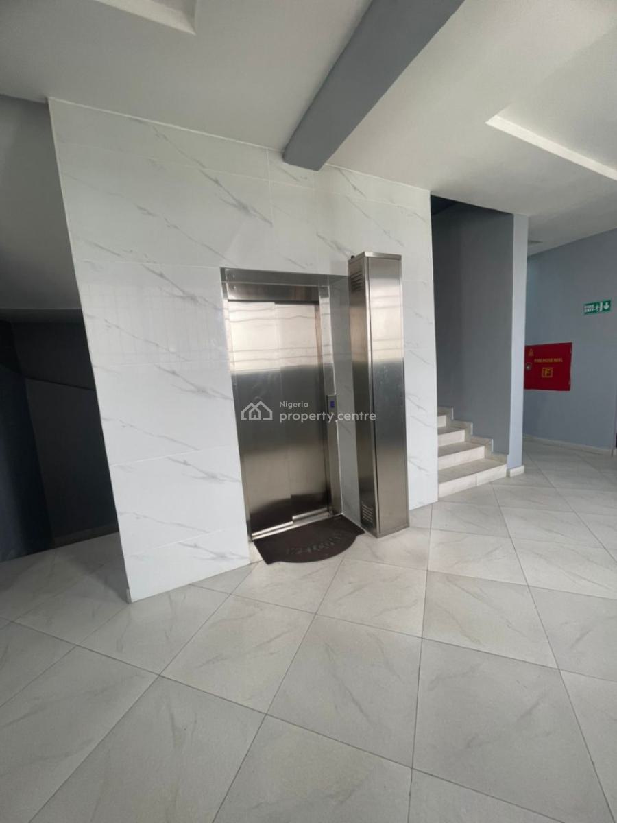 4 Bedroom Penthouse with Rooftop Terrace, Ilasan, Lekki, Lagos, Flat / Apartment for Sale