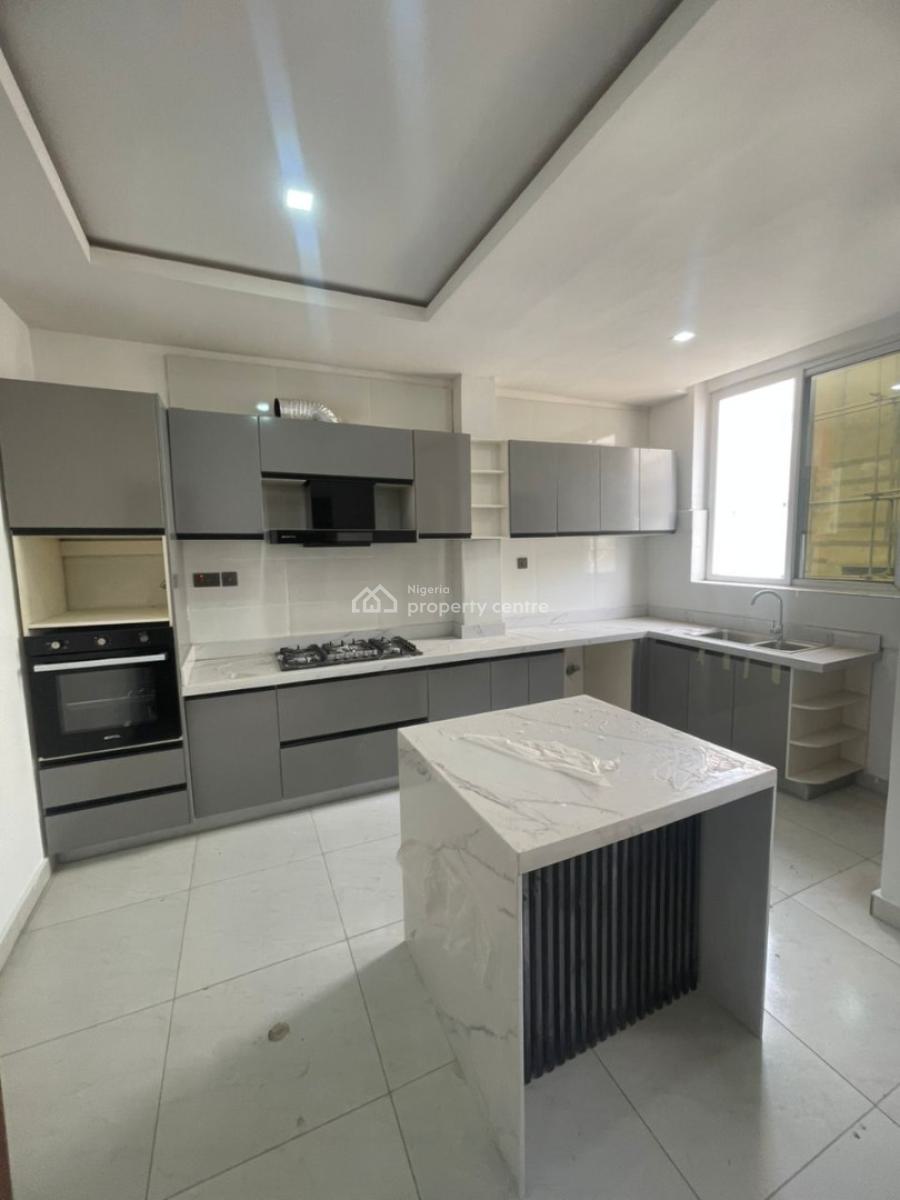 4 Bedroom Penthouse with Rooftop Terrace, Ilasan, Lekki, Lagos, Flat / Apartment for Sale