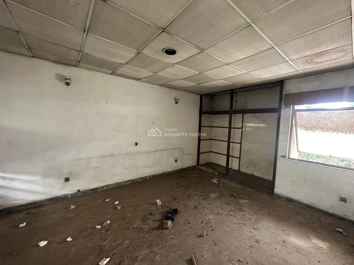 6-bedroom Duplex Detache 3,500sqm,oshodi-isolo,lagos Nigeria, Adekunle Fajuyi Way ,oshodi-isolo, Lagos, Oshodi, Lagos, Detached Duplex for Sale