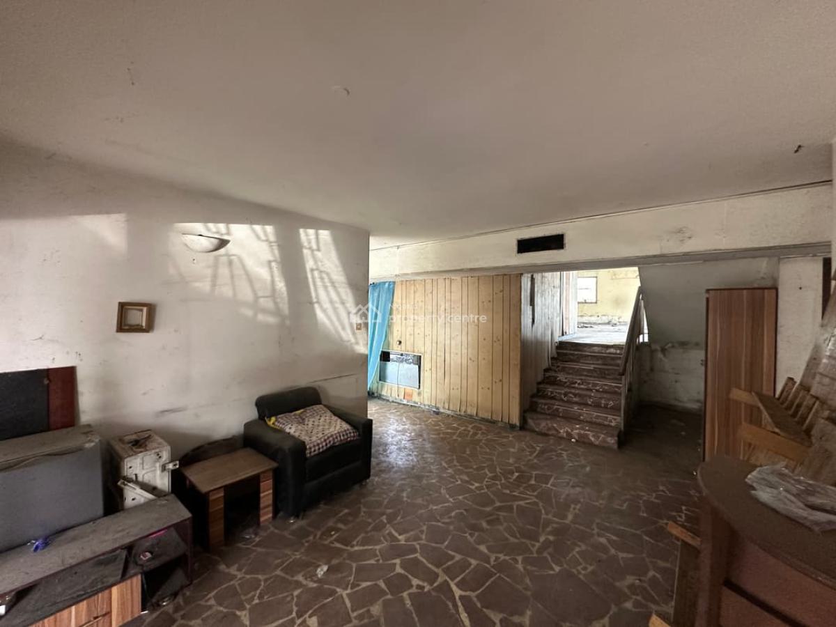 6-bedroom Duplex Detache 3,500sqm,oshodi-isolo,lagos Nigeria, Adekunle Fajuyi Way ,oshodi-isolo, Lagos, Oshodi, Lagos, Detached Duplex for Sale