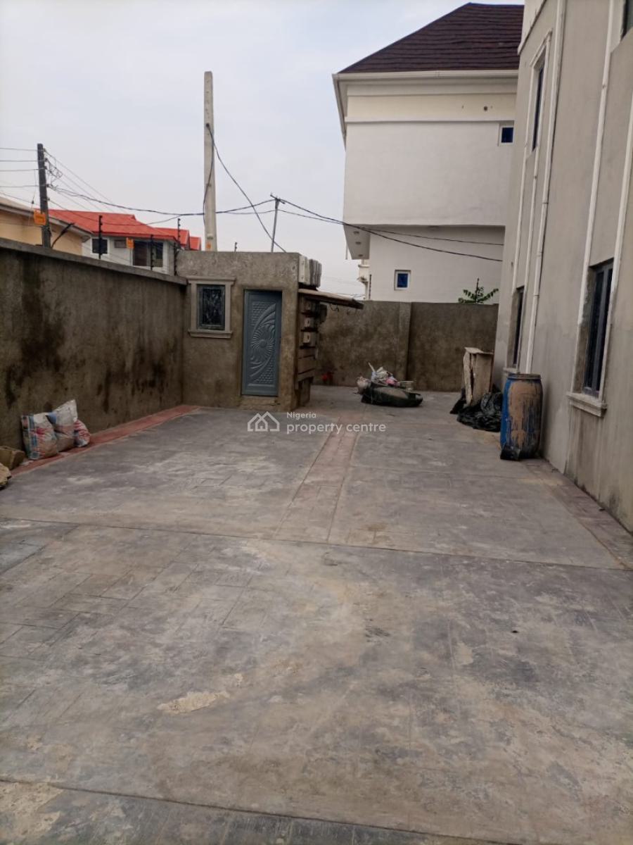 Newly Built 4 Units of 2 Bedroom Flats @ Thomas Estate, Thomas Estate, Ajah, Lagos, Flat / Apartment for Rent