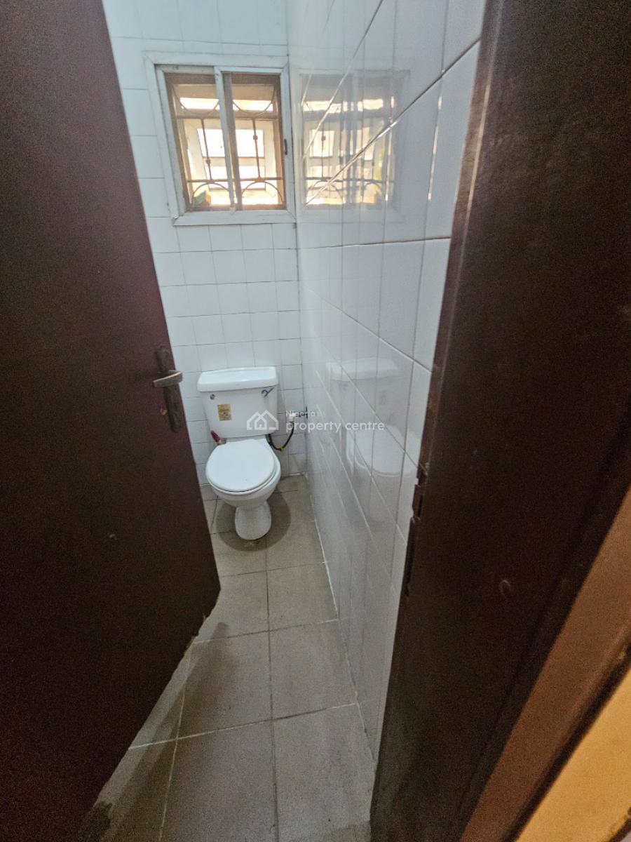 1-bedroom Apartment, Lekki Phase 1, Lekki, Lagos, Mini Flat (room and Parlour) for Rent