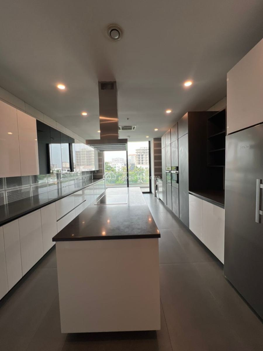 4-bedroom Apartment -- Old Ikoyi, Old Ikoyi, Ikoyi, Lagos, Flat / Apartment for Rent