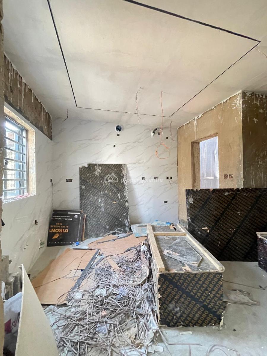 Spaciously Built 4 Bedroom Semi-detached House with Bq, Adeniyi Jones, Ikeja, Lagos, Semi-detached Duplex for Sale