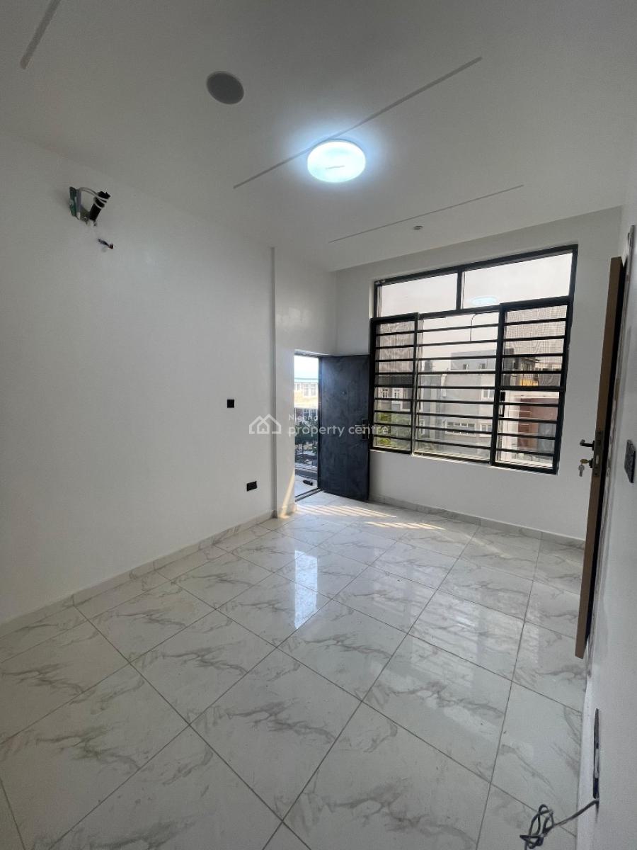 2 Bedroom Serviced Apartment, Ologolo, Lekki, Lagos, Flat / Apartment for Sale
