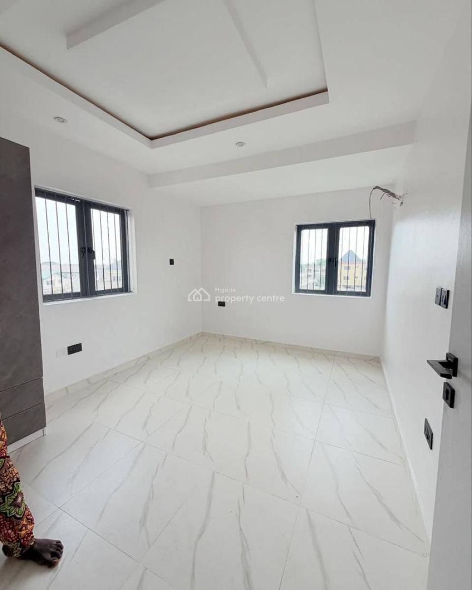 Eye Catchy 4 Bedroom Self Compound Terrace Duplex with Bq , Obanikoro, Newly Built 4 Bedroom with Bq , Obanikoro Lagos, Obanikoro, Shomolu, Lagos, Terraced Duplex for Sale