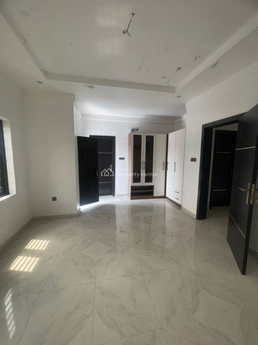 4 Bedroom Terraced Duplex + Bq, Ilasan, Lekki, Lagos, Terraced Bungalow for Sale