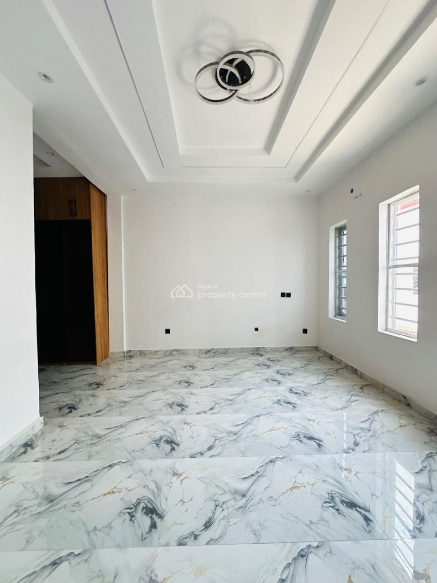 Spaciously Built 4 Bedroom Terraced Duplex, Lcc, Lekki, Lagos, Terraced Duplex for Sale