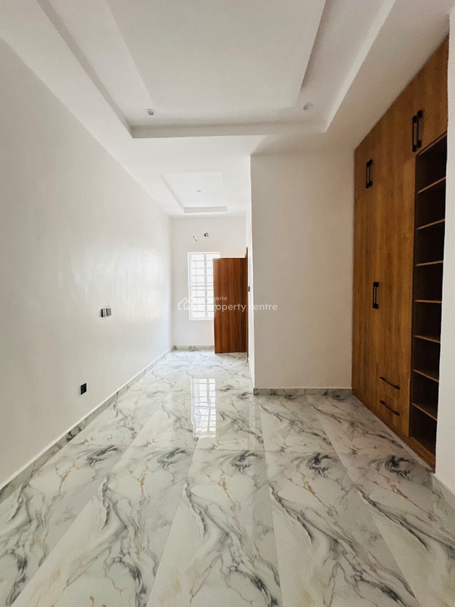 Spaciously Built 4 Bedroom Terraced Duplex, Lcc, Lekki, Lagos, Terraced Duplex for Sale