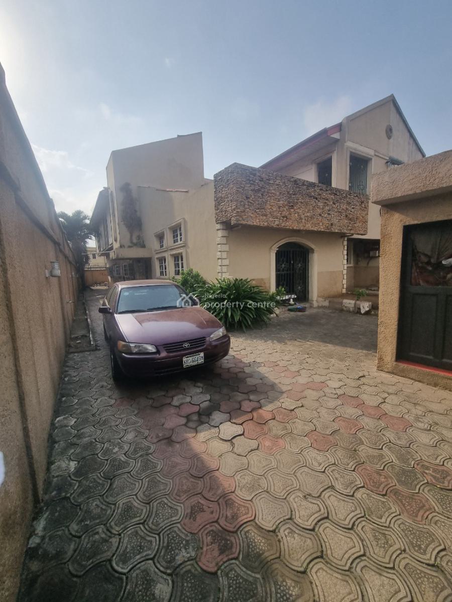 4bedroom Semi Detached Duplex, Omole, Omole Phase 1, Ikeja, Lagos, Semi-detached Duplex for Sale