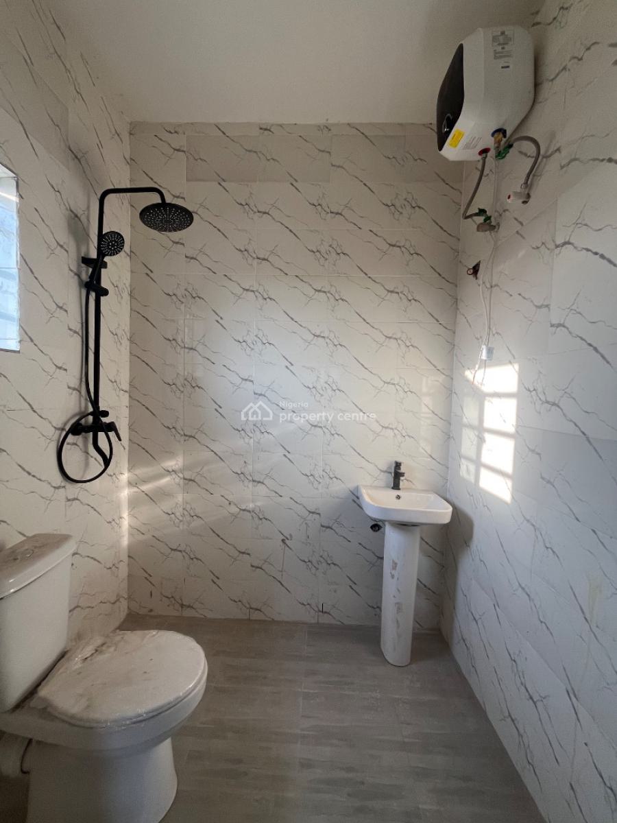 2 Bedroom Flat, Victory Estate, Ogombo, Ajah, Lagos, Flat / Apartment for Rent