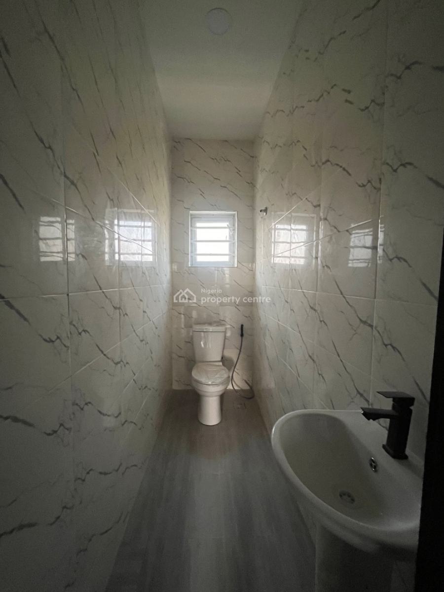 2 Bedroom Flat, Victory Estate, Ogombo, Ajah, Lagos, Flat / Apartment for Rent