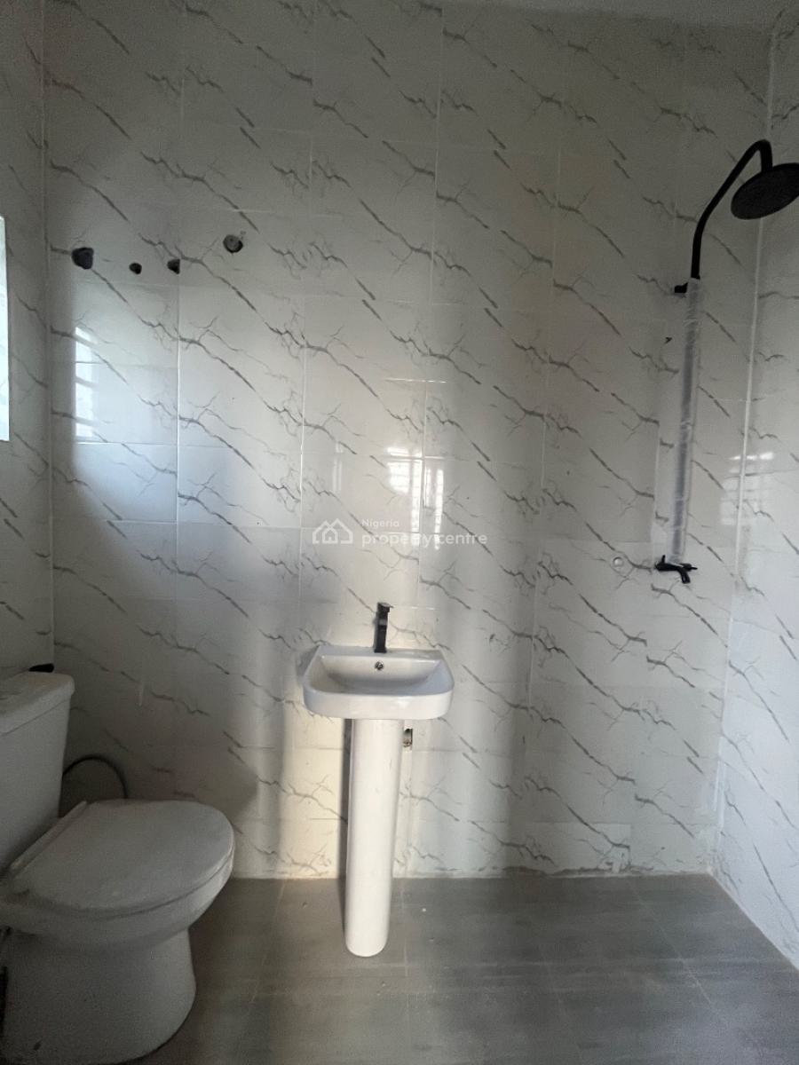 2 Bedroom Flat, Victory Estate, Ogombo, Ajah, Lagos, Flat / Apartment for Rent