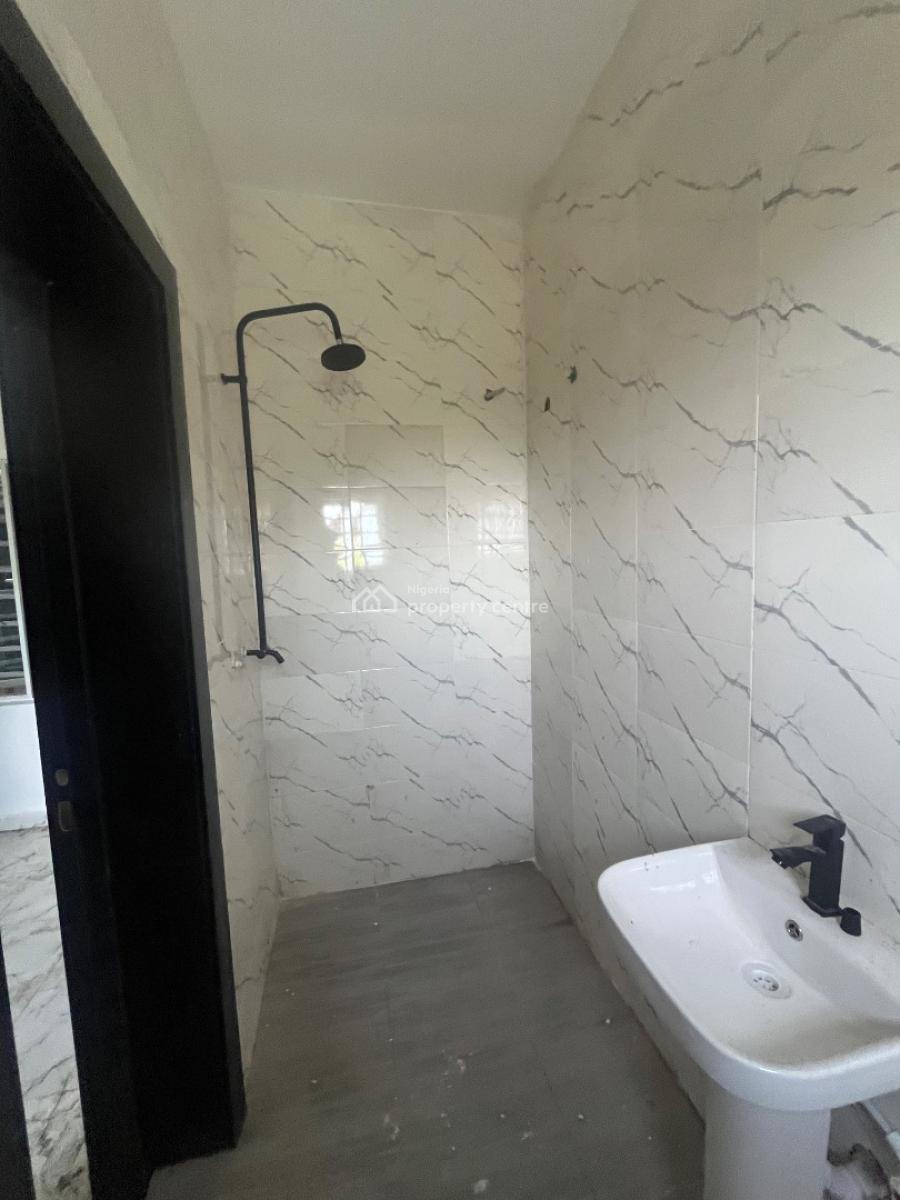 2 Bedroom Flat, Victory Estate, Ogombo, Ajah, Lagos, Flat / Apartment for Rent