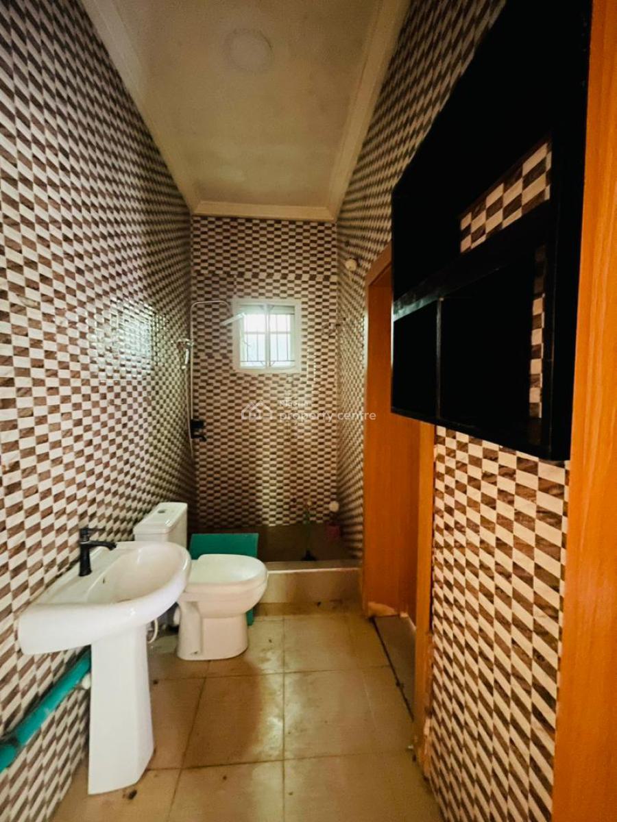 Mini Flat, Ikota, Lekki, Lagos, Mini Flat (room and Parlour) for Rent