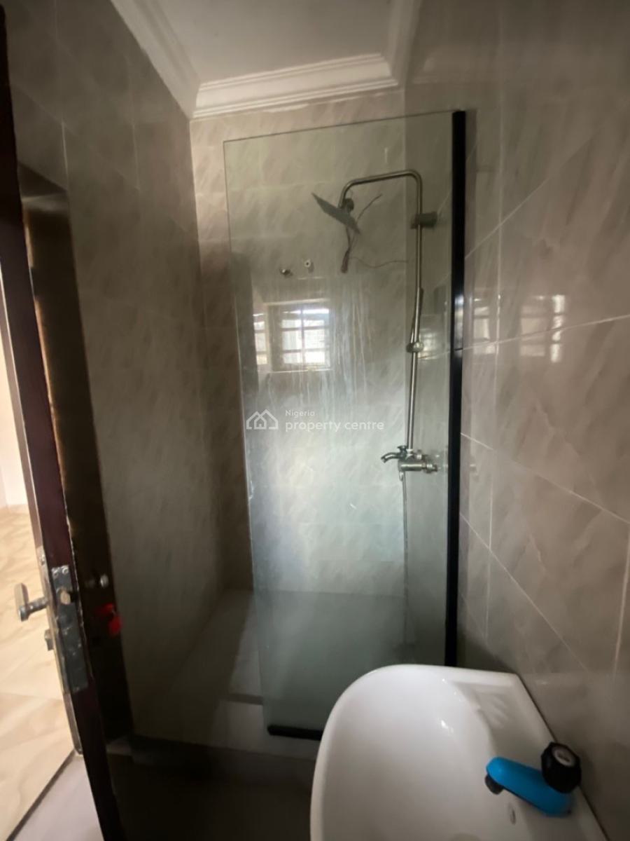 3 Bedroom Apartment Available, Lagos Business School, Ajah, Lagos, Flat / Apartment for Rent