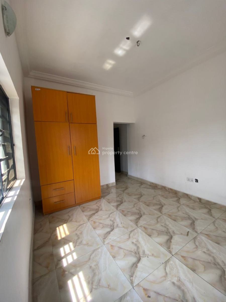 3 Bedroom Apartment Available, Lagos Business School, Ajah, Lagos, Flat / Apartment for Rent