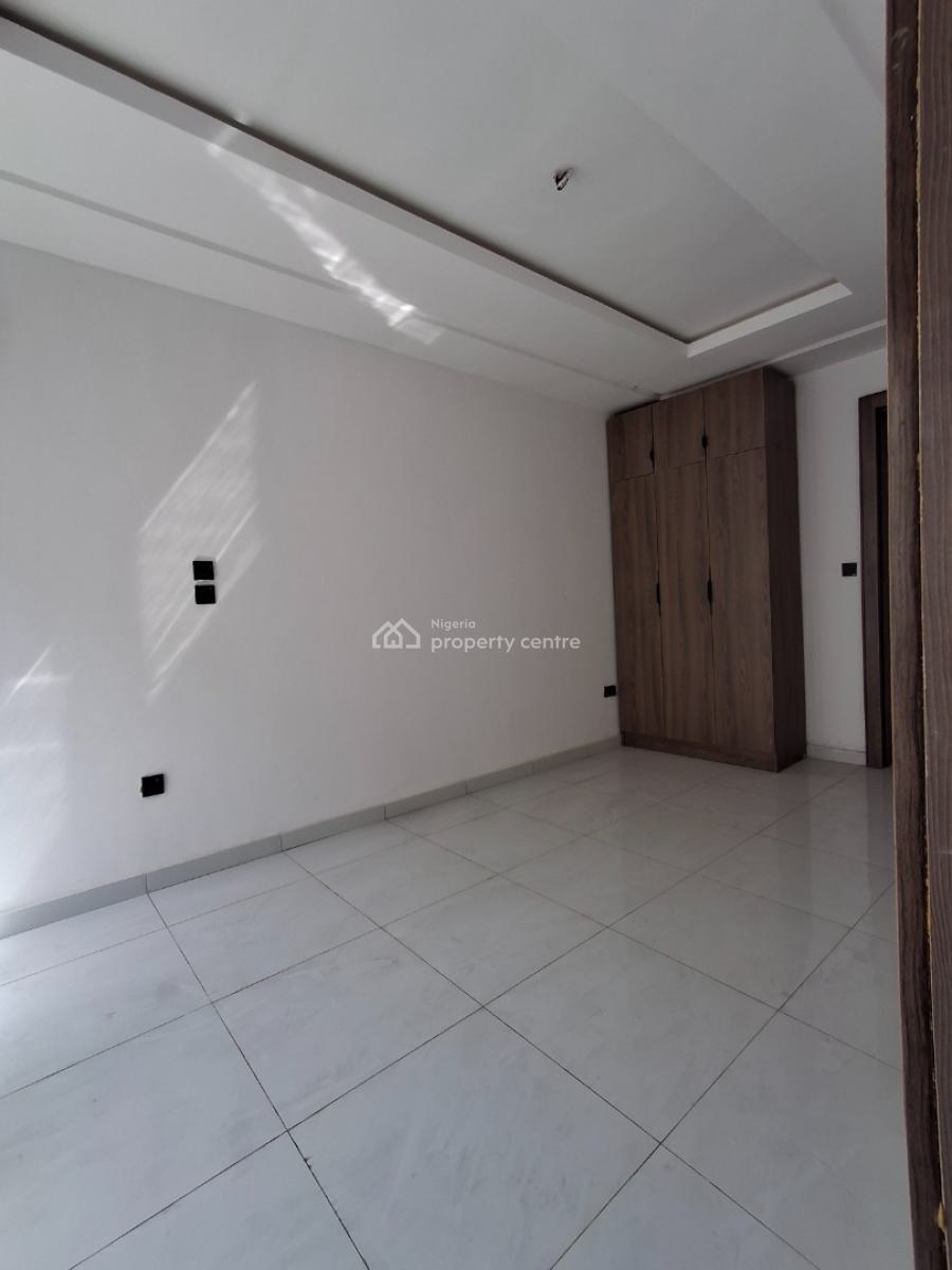 2bedroom Apartment with Spacious Rooms, Ikate, Ikate, Lekki, Lagos, Block of Flats for Sale