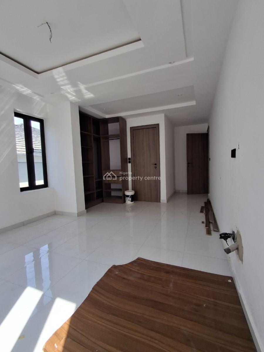 2bedroom Apartment with Spacious Rooms, Ikate, Ikate, Lekki, Lagos, Block of Flats for Sale