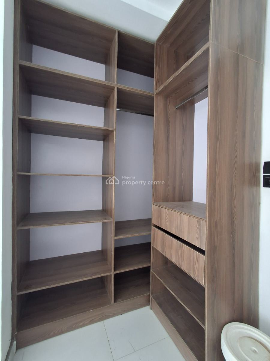 2bedroom Apartment with Spacious Rooms, Ikate, Ikate, Lekki, Lagos, Block of Flats for Sale