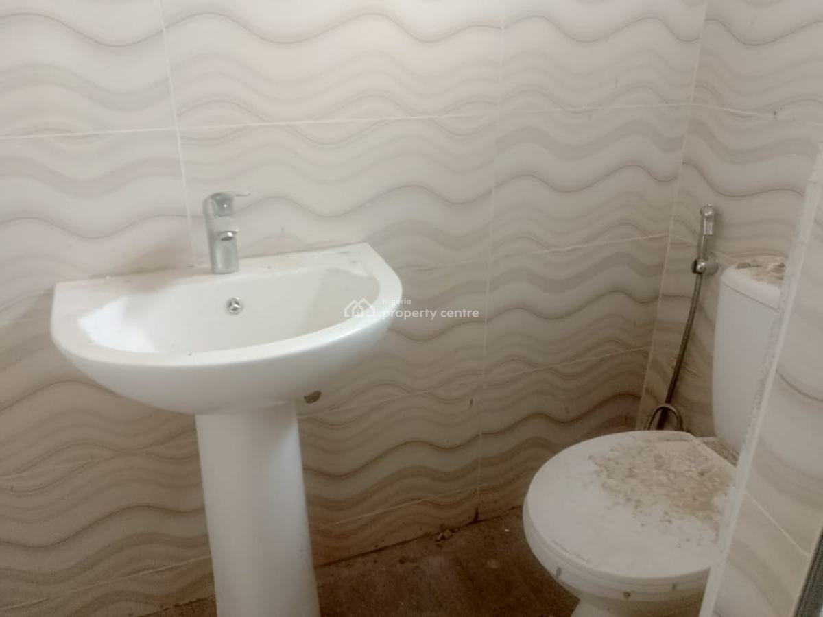 Luxury and Well Built 8 Units of 2 Bedroom Flat, Agungi, Lekki, Lagos, Flat / Apartment for Rent