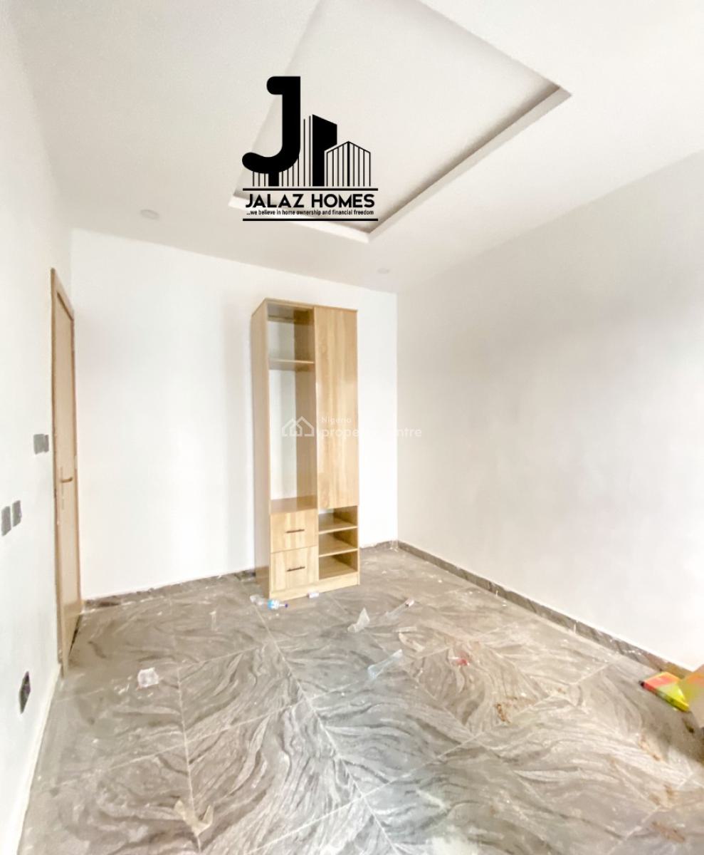 Spacious 2 Bedroom Serviced Apartment, Ologolo, Lekki, Lagos, Flat / Apartment for Sale