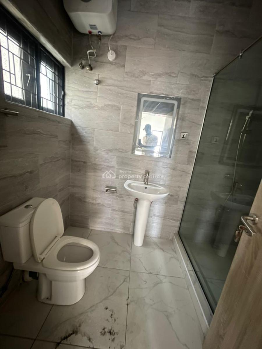 Exquisite 3 Bedroom Semi-detached Duplex, Chevron, Lekki Phase 2, Lekki, Lagos, Semi-detached Duplex for Rent